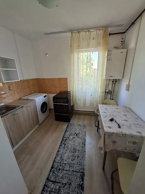Închiriez apartament cu 1 cameră  bloc de 4etaje etaj intermediar  - imagine 6
