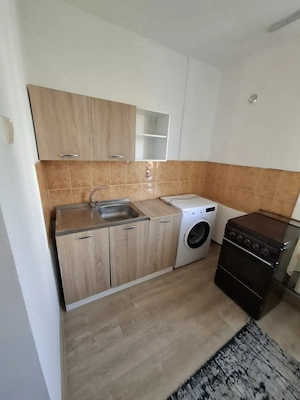 Închiriez apartament cu 1 cameră  bloc de 4etaje etaj intermediar  - imagine 5