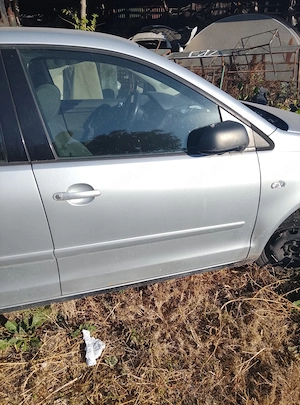 Dezmembrez Vw Polo 9n,motor defect. - imagine 5