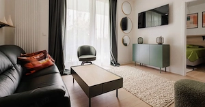 Cazare în centrul Brașovului   Apartament în regim hotelier - imagine 3