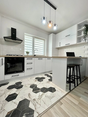 Inchiriez apartament 2 camere Aparatorii Patriei - imagine 2