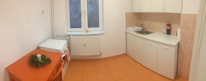 Proprietar, ofer spre închiriere ap. ultracentral, lângă Facultatea de Medicină, cu 2 camere  - imagine 6