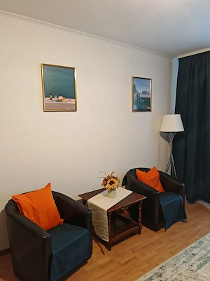380 Euro, Închiriere Apartament 2 camere decomandate, 52 mp, zona Auchan Titan, complet utilat - imagine 2