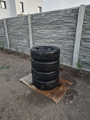 Vand jante+cauciucuri tabla