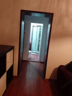 Închiriez apartament - imagine 2