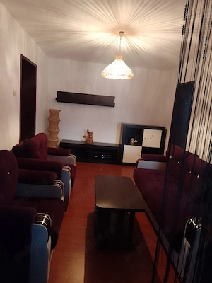 Închiriez apartament - imagine 4