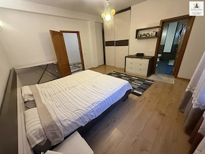 Vanzare Apartament 4 Camere Voluntari, Lux - imagine 5