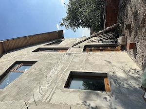 Casa de vânzare in DRĂGUȚEȘTI, GORJ   teren, garaj si acces la DN66 - imagine 10