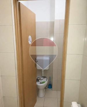 Spațiu comercial de închiriat / 197mp,  zona Delfinariu-Constanta - imagine 18