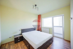 De vânzare apartament cu 3 camere, Strada Moldovei - Rogerius - imagine 7