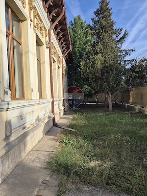 Monument istoric cu identitate aparte și potențial investițional - imagine 7