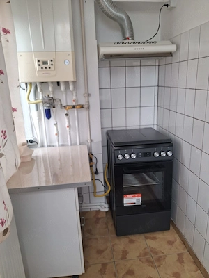 Proprietar, inchiriez apartament 2 camere Navodari, str Randunelelor   - imagine 8
