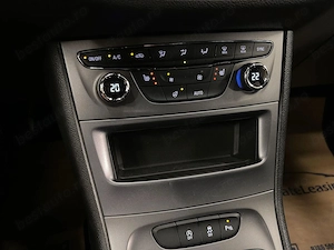 Opel Astra - imagine 15