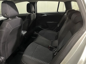 Opel Astra - imagine 11