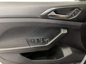 Volkswagen T-Cross - imagine 20