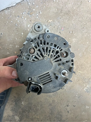 Alternator golf 5  - imagine 2