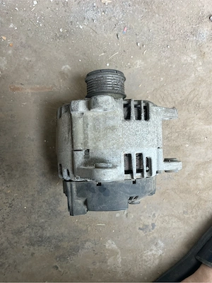 Alternator golf 5  - imagine 3
