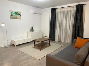 Cloud 9 Studio cu loc de parcare inclus in pretul chiriei, chirie negociabila