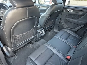 Volvo XC40 T2 Automatic Dark Plus  - imagine 6