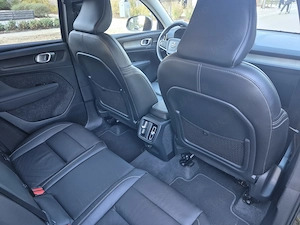 Volvo XC40 T2 Automatic Dark Plus  - imagine 9