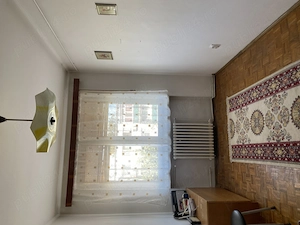 De închiriat apartament 3 camere semidecomandat, complet utilat,  et 4, 2 balcoane, 300 Eu, negociab