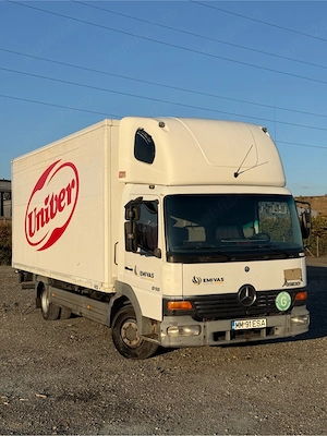 Mercedes Atego 818