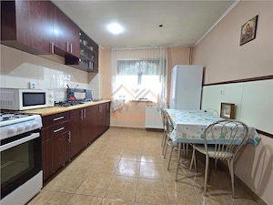 APARTAMENT 2 CAMERE | TIP C | STR.ITALIANA | ROGERIUS | ORADEA - imagine 14