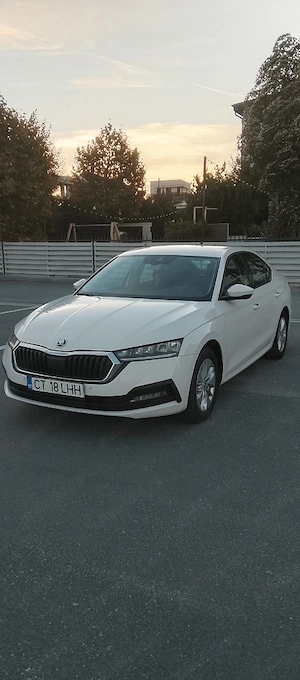 Skoda Octavia an 2022 diesel Automata - imagine 4