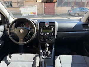 VW Golf 5 1.6 MPI 102 CP   2  km   Climatronic - imagine 6