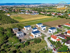 Spatiul unei case tip duplex, confortul unui camin modern, Sfantu Gheorghe, Jokai Mor - imagine 2