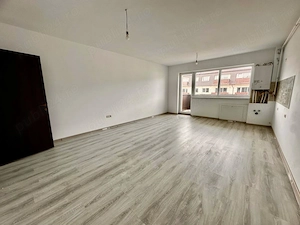 De vanzare apartamente cu 2 si 3 camere INTABULATE tva si parcare INCLUSE in Sanpetru - imagine 8