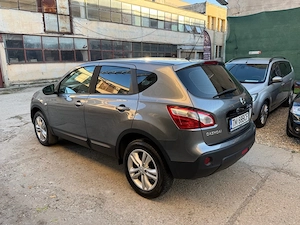 Nissan Qashqai Facelift 2014   1.6 Benzină 114 CP   Automată CVT   Impecabil - imagine 4