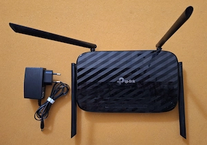 Router TP-Link Archer C6 AC1200 + Alimentator