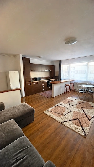 Apartament 2 camere de închiriat în Florești, zona Stadionului