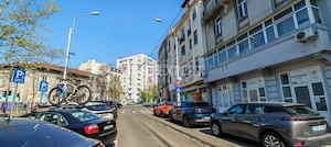 Apartament 5 Camere |Terasa Generoasa | Garaj +Parte subsol