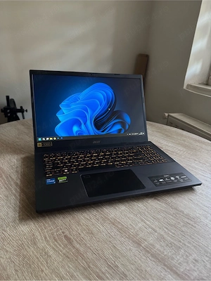 Laptop Gaming Acer Aspire 7 (i5 Gen 12, RTX 3050, 16GB RAM)