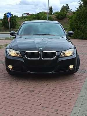 BMW Seria 3  320i E 90 