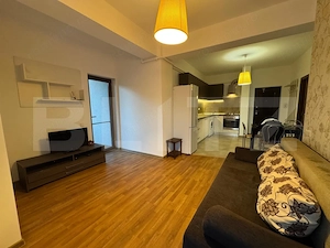 Apartament 2 camere, parcare, semidecomandat, zona: Parcul Rozelor/Plopilor - imagine 4