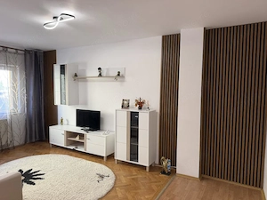 ap renovat 2 camere Vasile Aaron str Muncel 