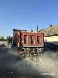 Angajam sofer profesionist pe trakker