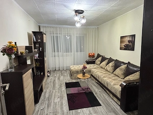 Inchiriez apartament 2 camere,renovat.