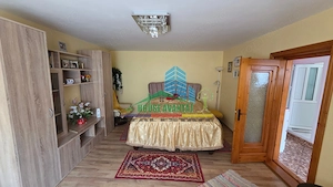 Casă 3 camere + Bucătărie de vară /Teren 432 mp Zona Bahne - imagine 7
