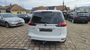 Opel Zafira C - imagine 8