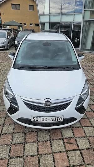 Opel Zafira C - imagine 9