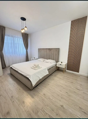 Închiriez apartament zona centru  - imagine 2