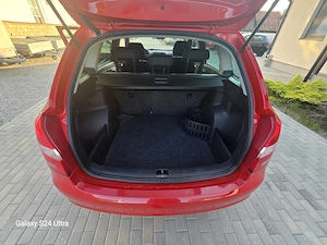 Skoda Fabia 1.4 MPI Elegance - 80 cp, euro 5 - imagine 11