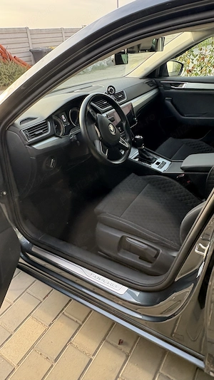 Vând Skoda superb - imagine 6