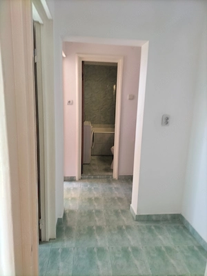 Apartament  Luminos 2 camere. Decomandat. Brancoveanu. - imagine 6