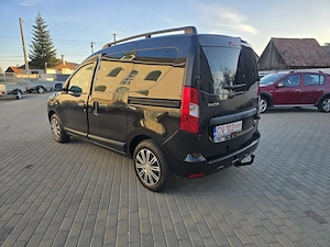 Dacia Dokker TCe 115 Laureate - imagine 14
