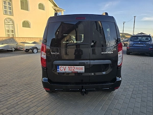 Dacia Dokker TCe 115 Laureate - imagine 17